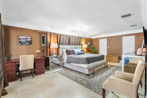 41 Castle Harbor Island Fort Lauderdale FL 33308