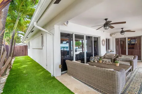 41 Castle Harbor Island Fort Lauderdale FL 33308