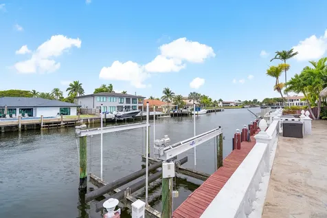 41 Castle Harbor Island Fort Lauderdale FL 33308