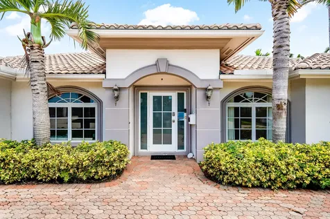41 Castle Harbor Island Fort Lauderdale FL 33308