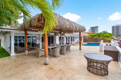 41 Castle Harbor Island Fort Lauderdale FL 33308