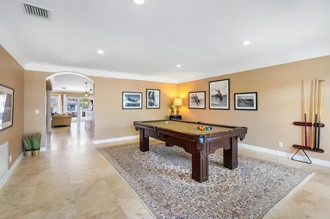 41 Castle Harbor Island Fort Lauderdale FL 33308