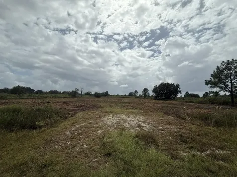 18086 NW 270th Street Okeechobee FL 34972