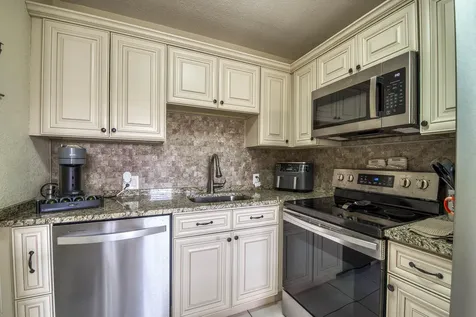 293 Brighton G Boca Raton FL 33434