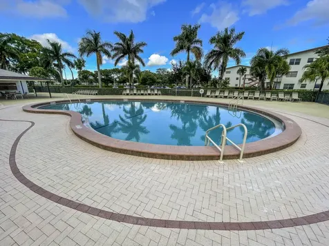 293 Brighton G Boca Raton FL 33434