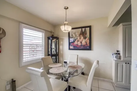 293 Brighton G Boca Raton FL 33434