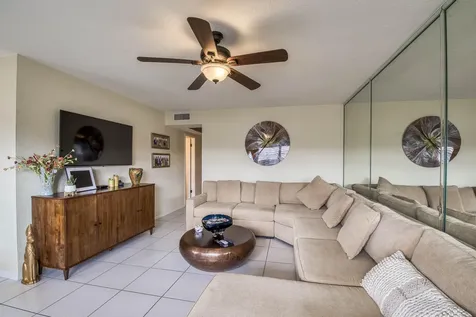 293 Brighton G Boca Raton FL 33434