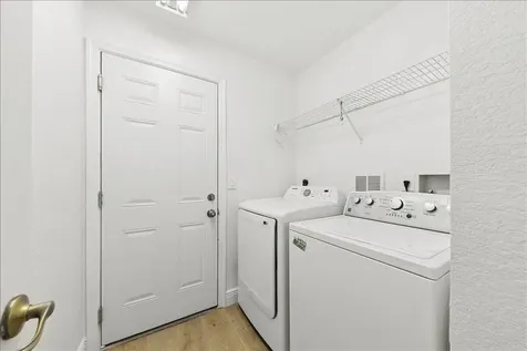 7054 Hawks Nest Terrace Riviera Beach FL 33407