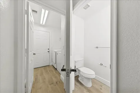 7054 Hawks Nest Terrace Riviera Beach FL 33407