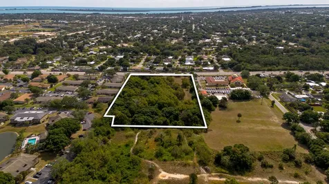 2205 S 25th Street Fort Pierce FL 34947