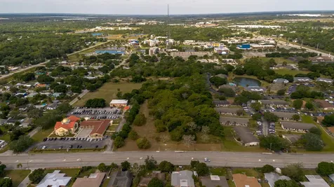 2205 S 25th Street Fort Pierce FL 34947