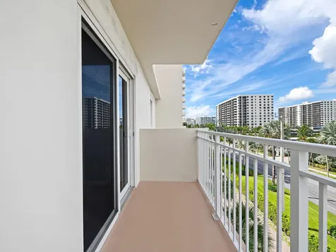 3221 S Ocean Boulevard Highland Beach FL 33487
