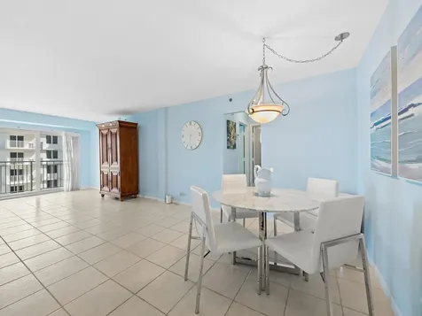 3221 S Ocean Boulevard Highland Beach FL 33487