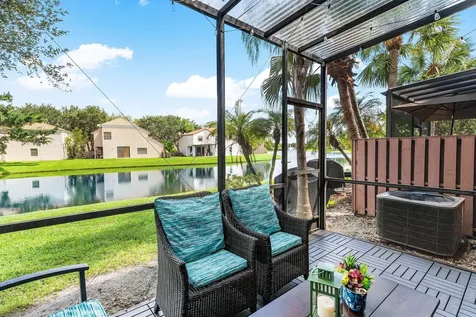 10761 Nw 14th Street Plantation FL 33322