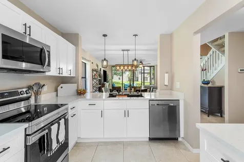 10761 Nw 14th Street Plantation FL 33322