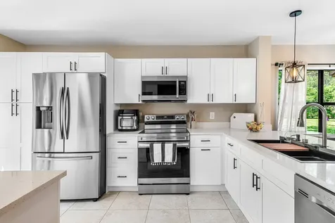 10761 Nw 14th Street Plantation FL 33322