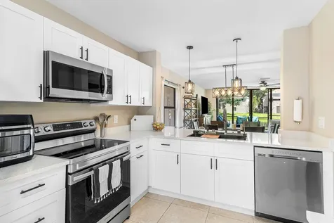 10761 Nw 14th Street Plantation FL 33322