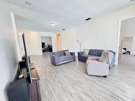 406 Sw Fairway Landing Port Saint Lucie FL 34986