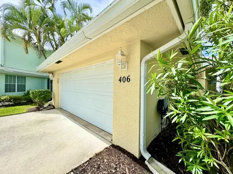 406 Sw Fairway Landing Port Saint Lucie FL 34986