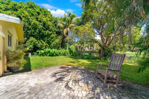 1040 Renmar Drive Plantation FL 33317