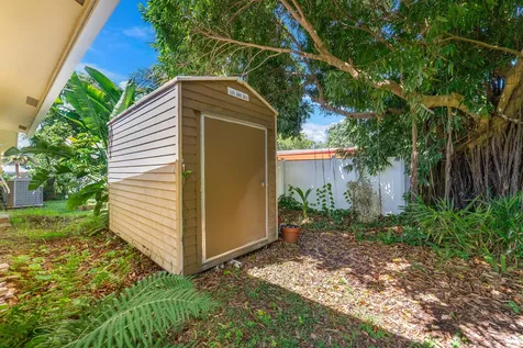 1040 Renmar Drive Plantation FL 33317