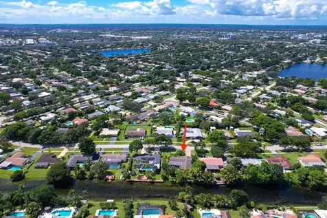 1040 Renmar Drive Plantation FL 33317