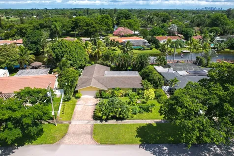 1040 Renmar Drive Plantation FL 33317