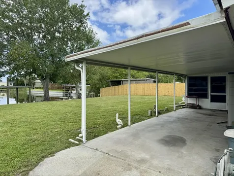 1397 Lake Drive Okeechobee FL 34974