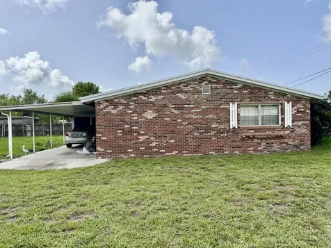 1397 Lake Drive Okeechobee FL 34974
