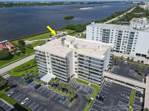 3460 S Ocean Boulevard Palm Beach FL 33480