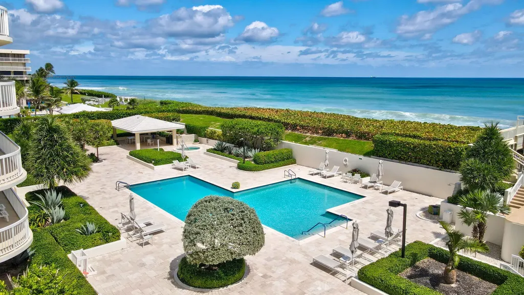 3300 S Ocean Boulevard Palm Beach FL 33480