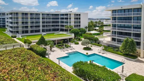3300 S Ocean Boulevard Palm Beach FL 33480