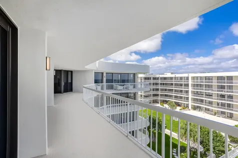 3300 S Ocean Boulevard Palm Beach FL 33480