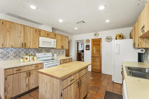 2282 Palmetto Road West Palm Beach FL 33406