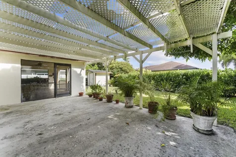 2282 Palmetto Road West Palm Beach FL 33406