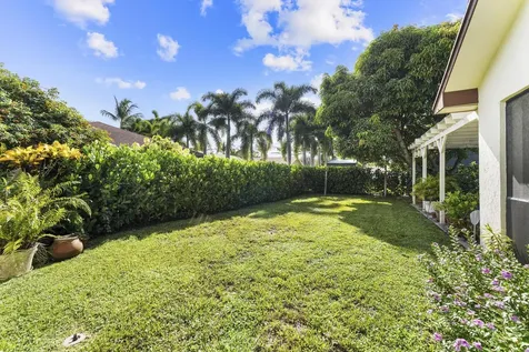 2282 Palmetto Road West Palm Beach FL 33406