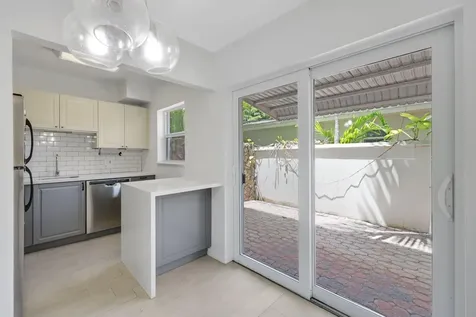 609 Ne 13th Avenue Fort Lauderdale FL 33304