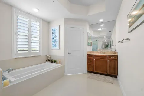 944 Bay Colony Drive Juno Beach FL 33408