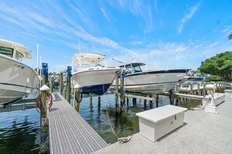 944 Bay Colony Drive Juno Beach FL 33408