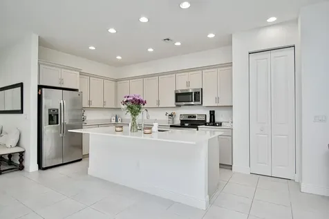 16420 Sandy Shore Drive Loxahatchee FL 33470