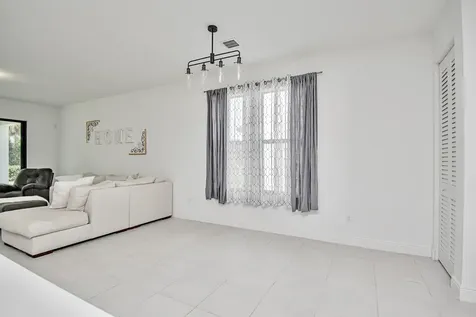 16420 Sandy Shore Drive Loxahatchee FL 33470