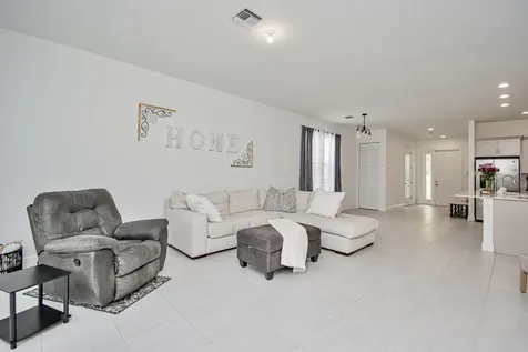 16420 Sandy Shore Drive Loxahatchee FL 33470