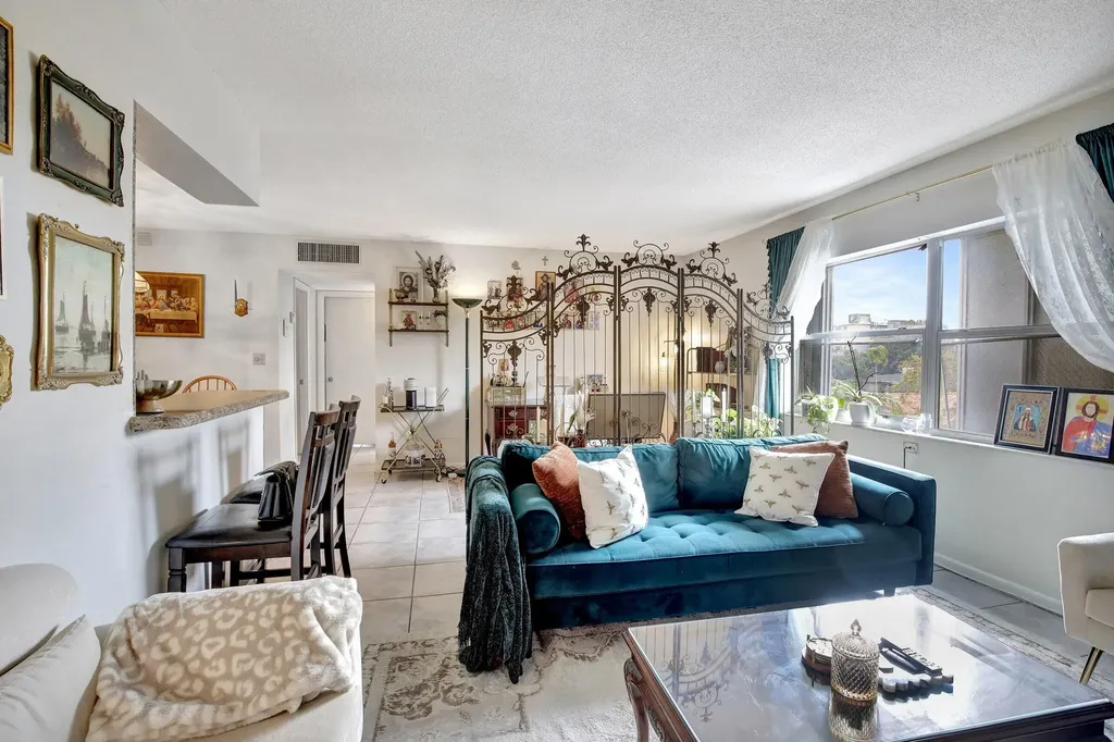 1750 Jefferson Street Hollywood FL 33020