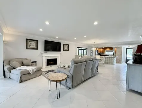 401 Clubhouse Circle Jupiter FL 33477