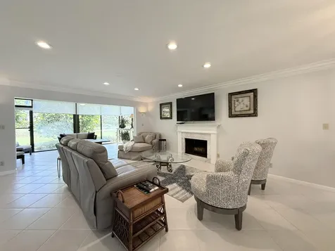 401 Clubhouse Circle Jupiter FL 33477