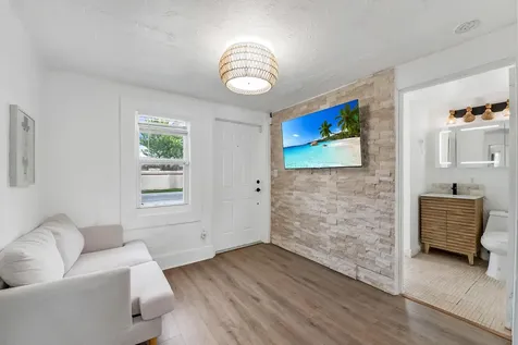308 SW 1st Street Delray Beach FL 33444