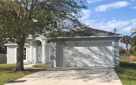 355 SW Fairway Avenue Port Saint Lucie FL 34983