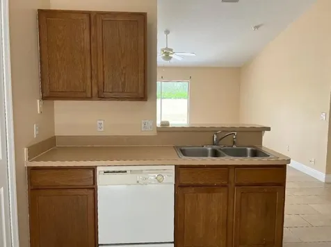355 SW Fairway Avenue Port Saint Lucie FL 34983
