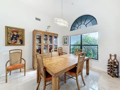 11043 Boca Woods Lane Boca Raton FL 33428