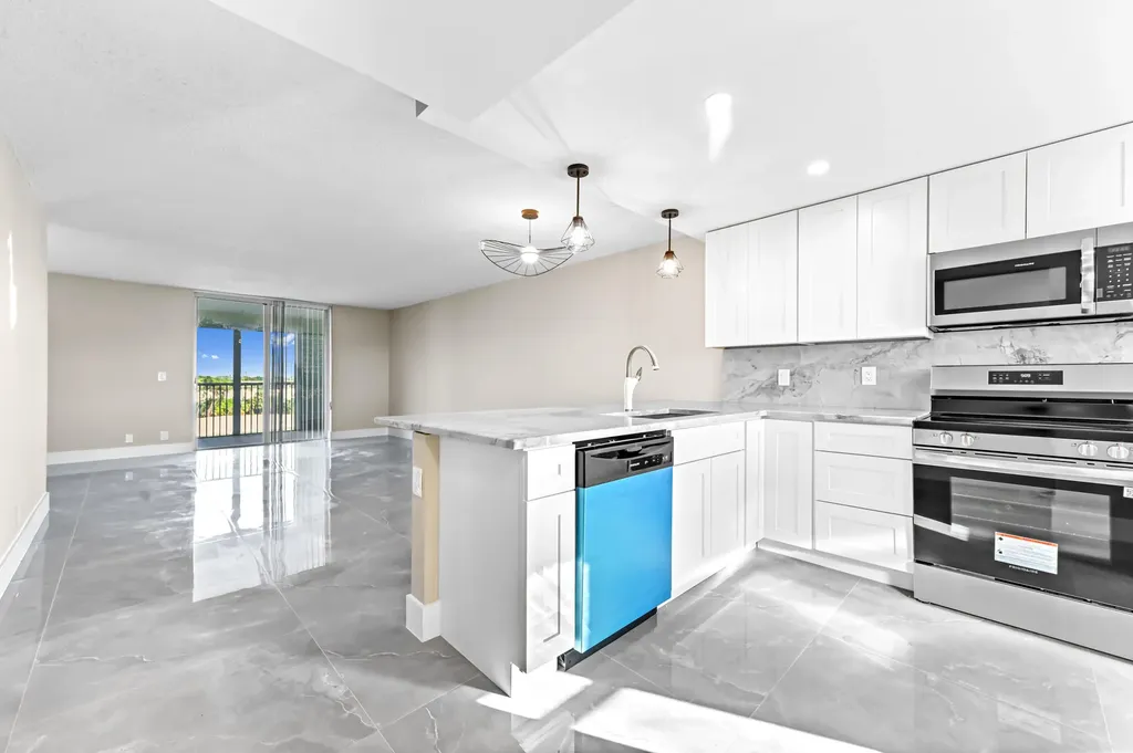 5500 Nw 2nd Avenue Boca Raton FL 33487
